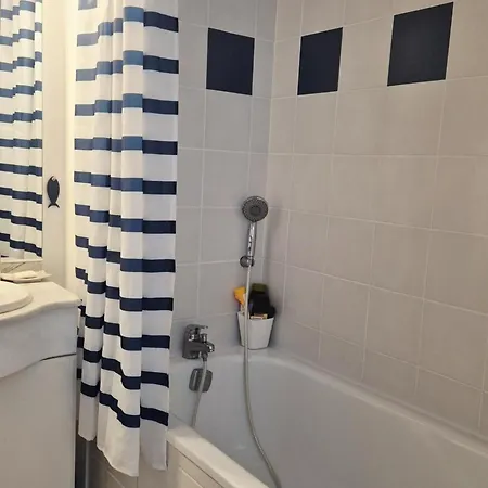 Vue Et Parking - 4 Pers. - Fr-1-879-38 Appartamento Fouras